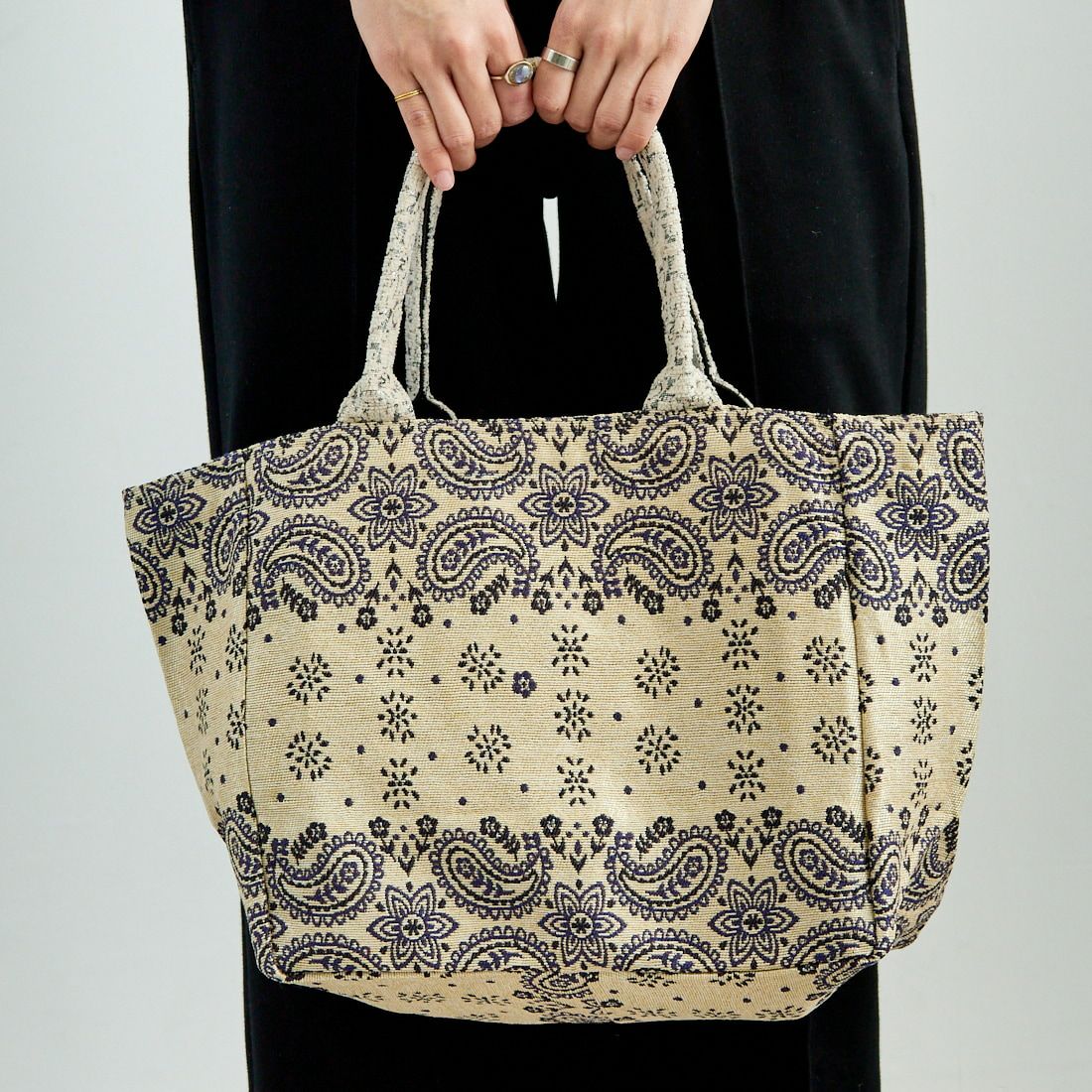 Bindu [ビンドゥー] ヴィンテージバンダナ ジャカードトートバッグ [BBB-2112] NAT/NAVY