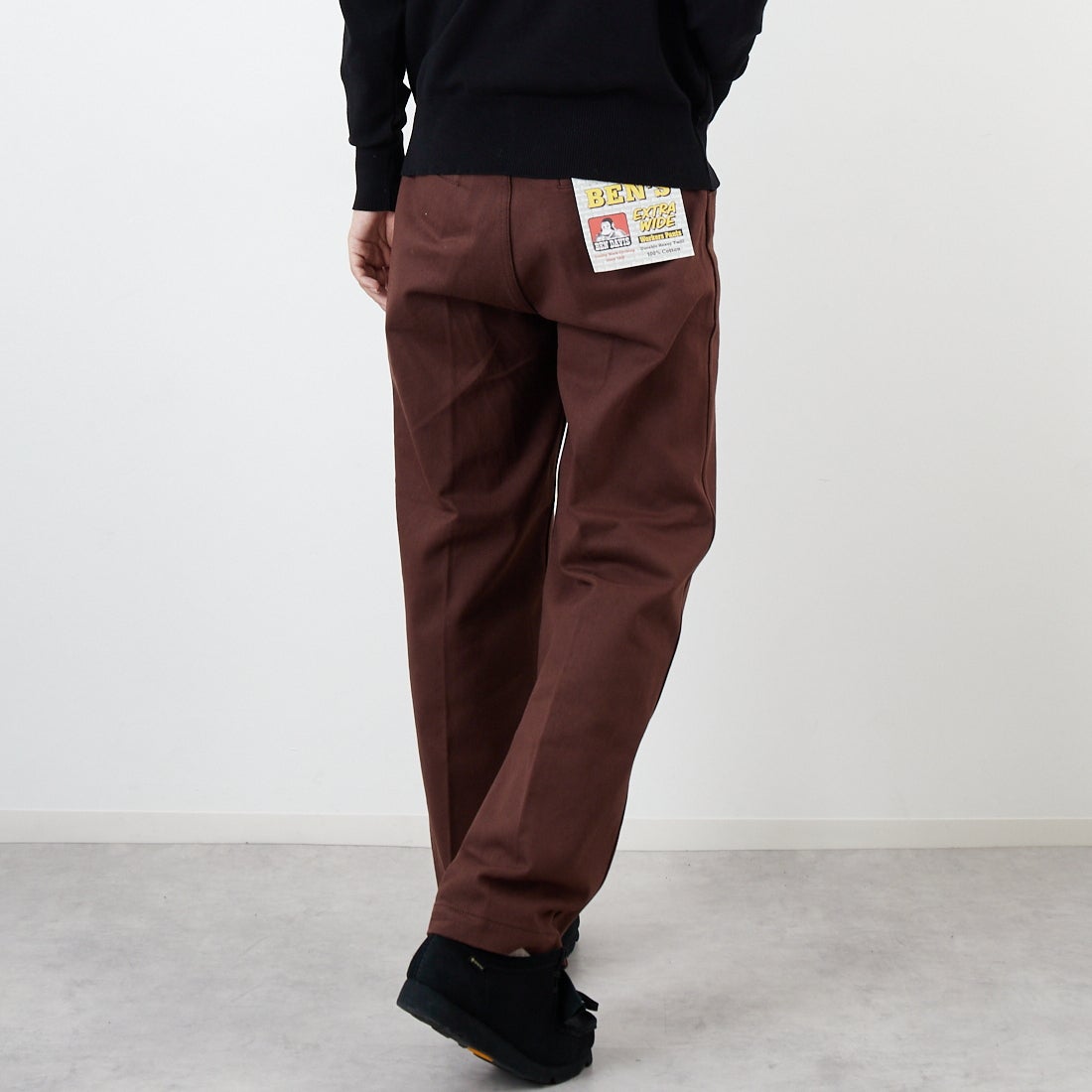 BEN DAVIS [ベンデイビス] エクストラ ワイドチノパンツ [T-23180009] 32 BROWN &&モデル身長：179cm 着用サイズ：32&&