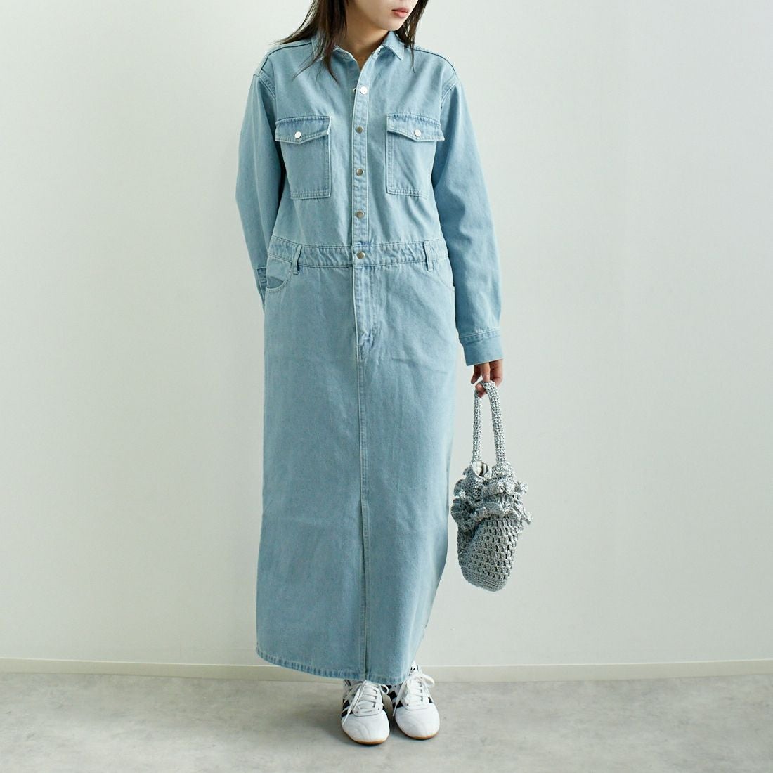 CACHELLIE [カシェリエ] メタリックフリルポーチ [C8632] SILVER