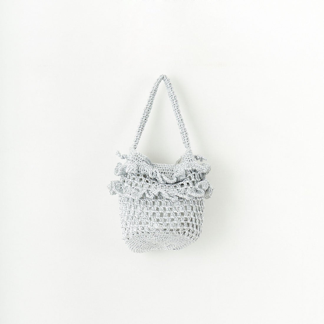 CACHELLIE [カシェリエ] メタリックフリルポーチ [C8632] SILVER