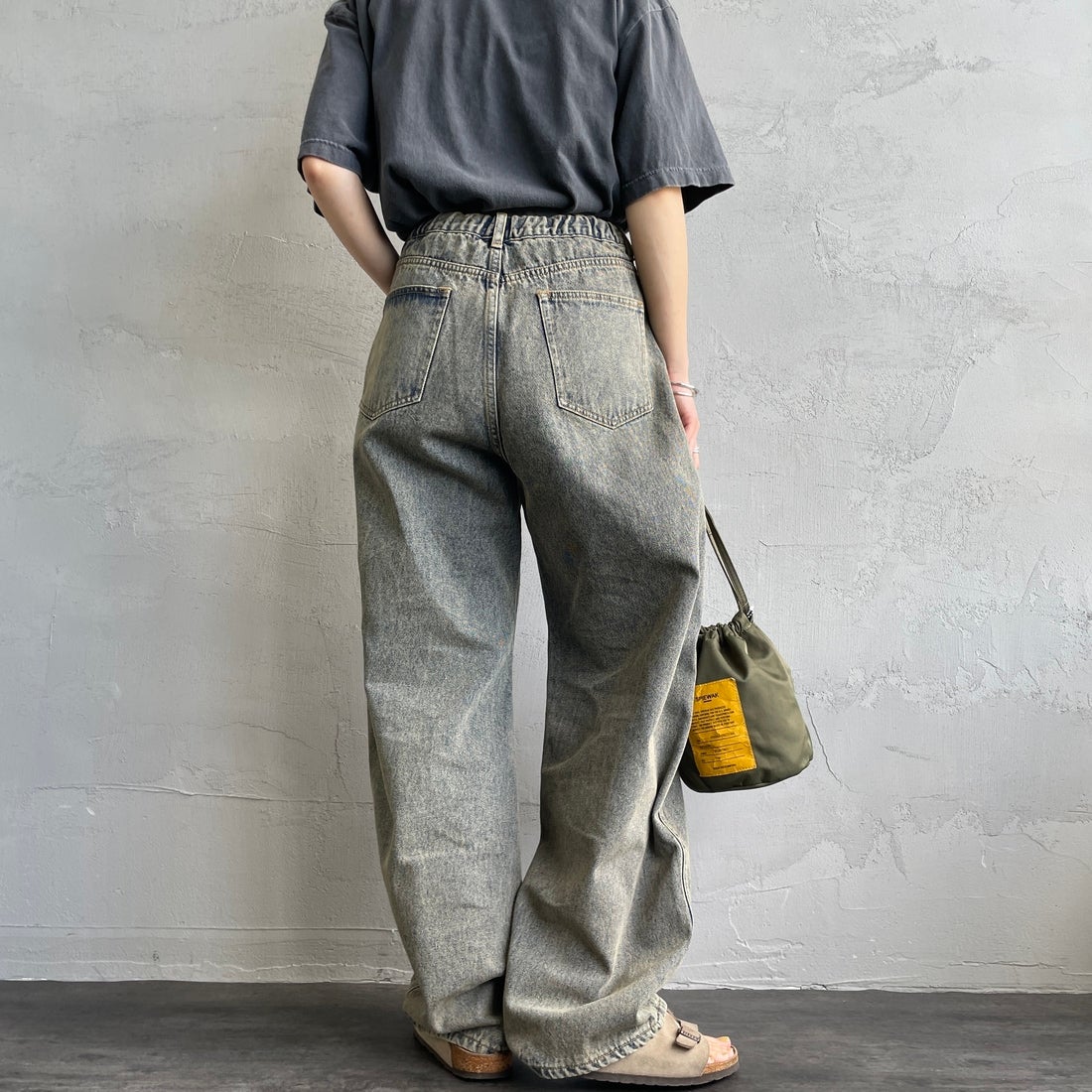 Noir Fabrik [ヌワールファブリック] カーブイージーデニムパンツ [NF-251-008] T.ACID BLU &&モデル身長：158cm 着用サイズ：M&&