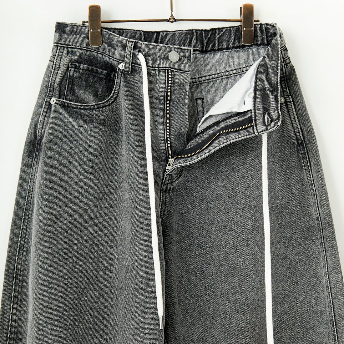 Noir Fabrik [ヌワールファブリック] カーブイージーデニムパンツ [NF-251-008] ACID BLK