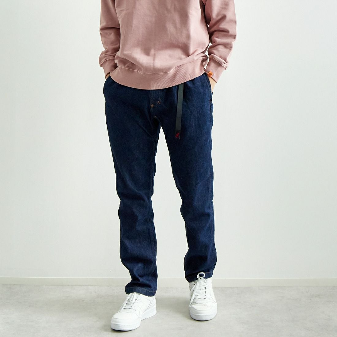GRAMiCCi [グラミチ] ストレッチデニム NNパンツクロップド [GMP5-SJP05] ONE WASH &&モデル身長：179cm 着用サイズ：L&&