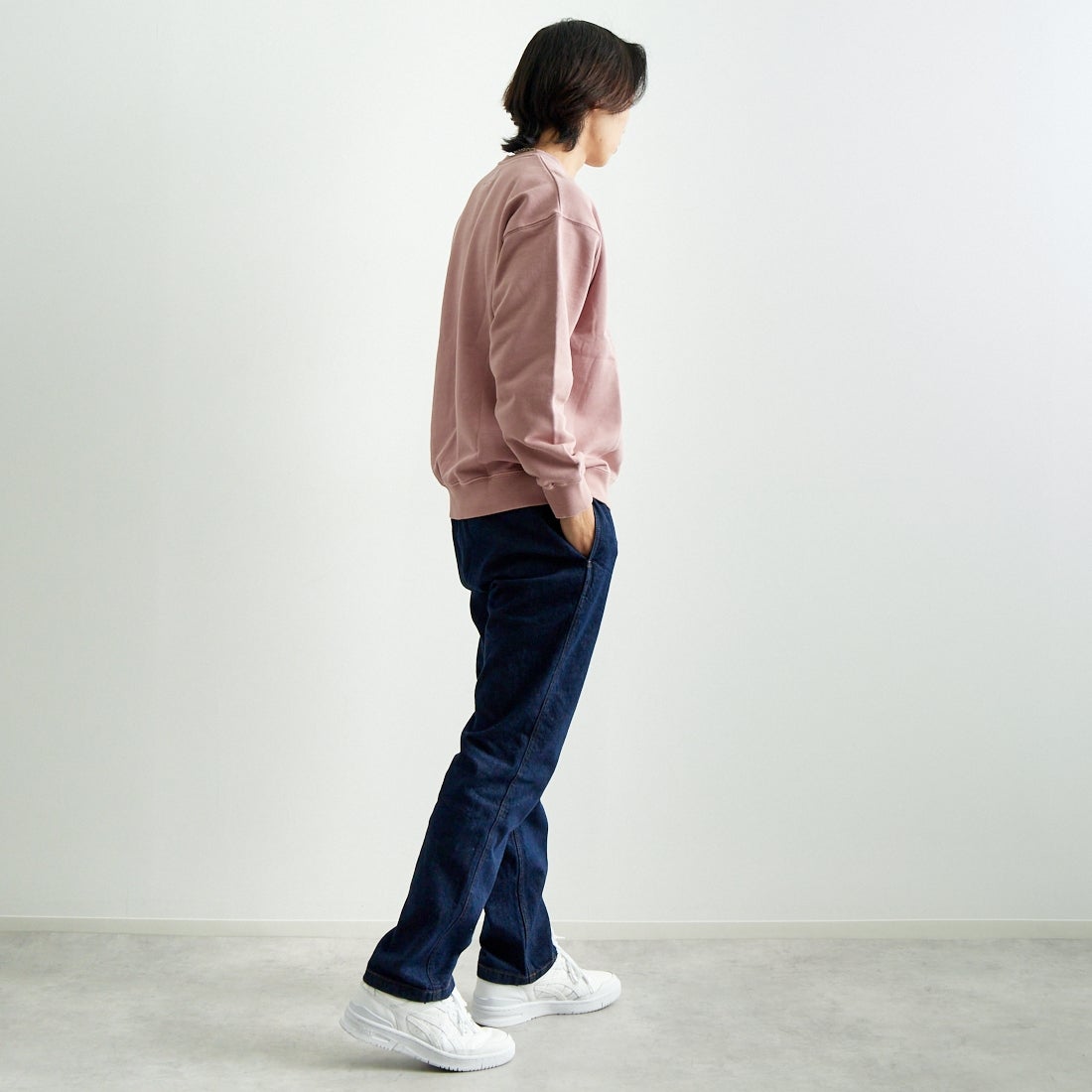 GRAMiCCi [グラミチ] ストレッチデニム NNパンツクロップド [GMP5-SJP05] ONE WASH &&モデル身長：179cm 着用サイズ：L&&