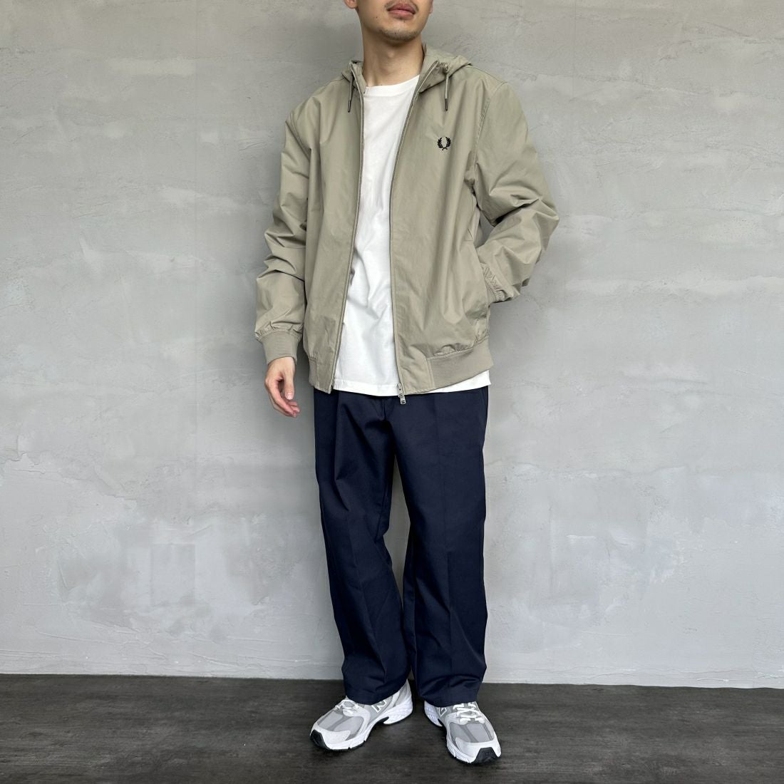 FRED PERRY [フレッドペリー] フード付き ナイロンブレンサムジャケット [J9040] U54 WARM G &&モデル身長：168cm 着用サイズ：M&&