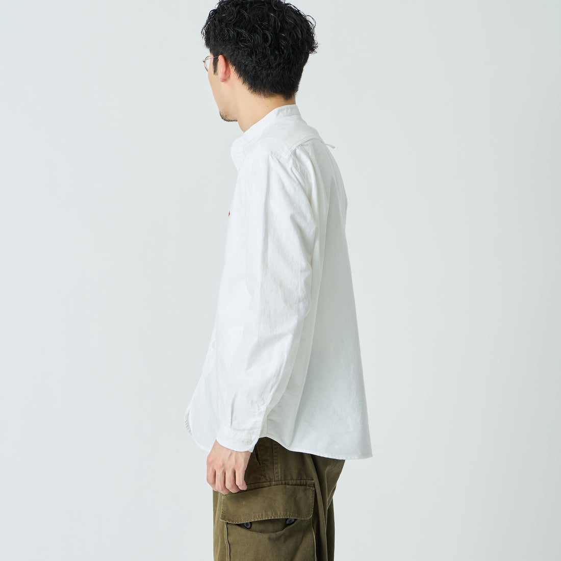 DANTON [ダントン] オックスフォード バンドカラーシャツ [DT-B0280SOX] WHITE &&モデル身長：168cm 着用サイズ：40&&
