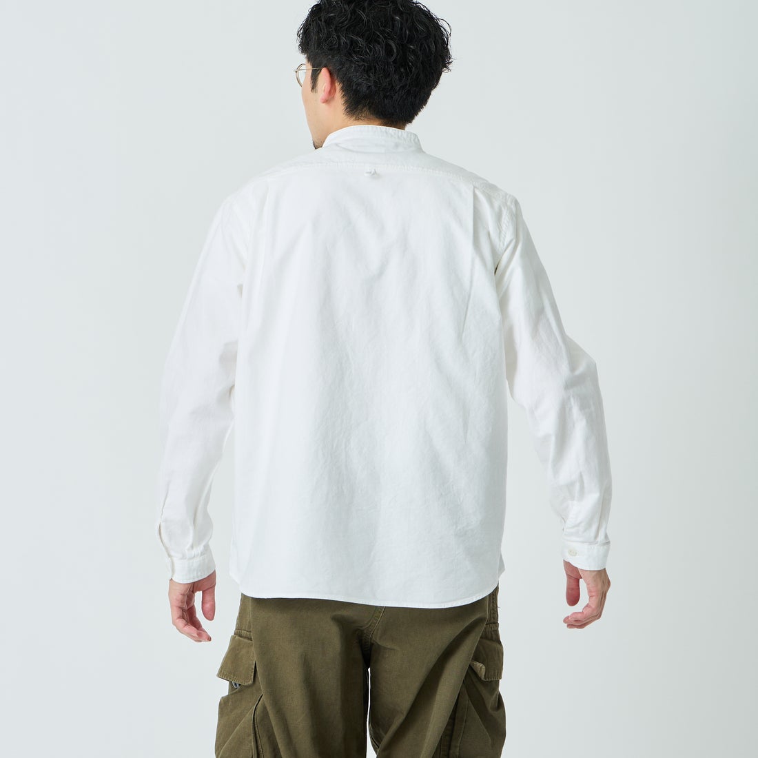 DANTON [ダントン] オックスフォード バンドカラーシャツ [DT-B0280SOX] WHITE &&モデル身長：168cm 着用サイズ：40&&