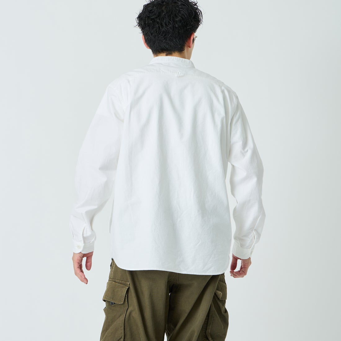DANTON [ダントン] オックスフォード バンドカラーシャツ [DT-B0280SOX] WHITE &&モデル身長：168cm 着用サイズ：42&&