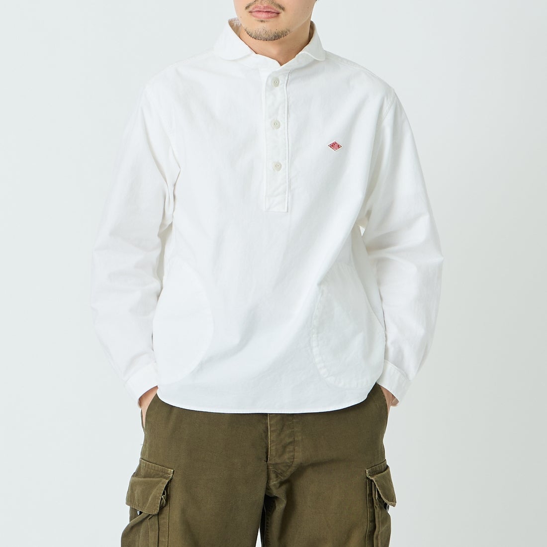 DANTON [ダントン] オックスフォード ラウンドカラーシャツ [DT-B0282SOX] WHITE &&モデル身長：168cm 着用サイズ：38&&