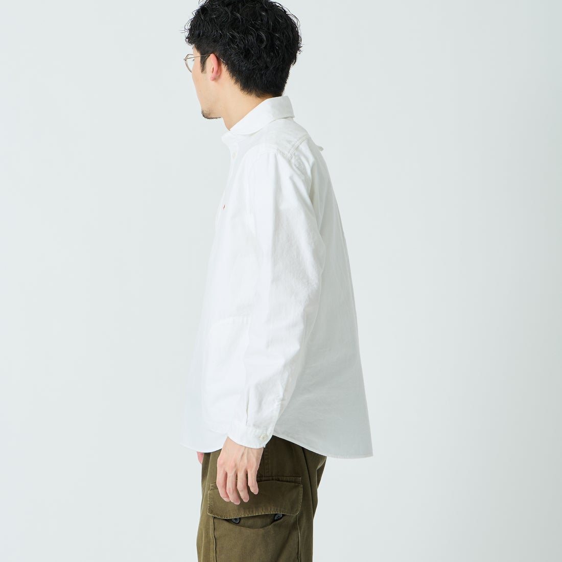 DANTON [ダントン] オックスフォード ラウンドカラーシャツ [DT-B0282SOX] WHITE &&モデル身長：168cm 着用サイズ：40&&