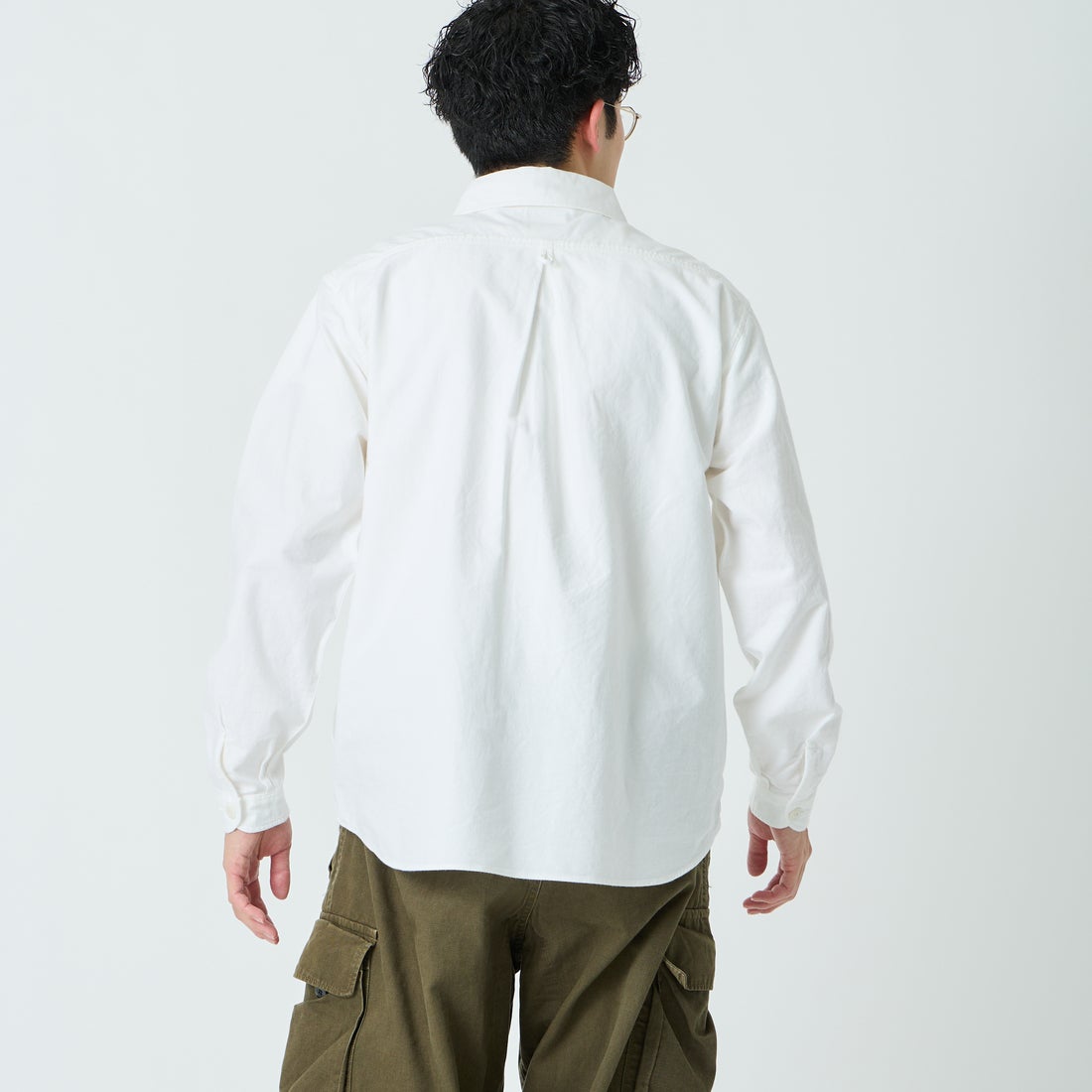 DANTON [ダントン] オックスフォード ラウンドカラーシャツ [DT-B0282SOX] WHITE &&モデル身長：168cm 着用サイズ：40&&
