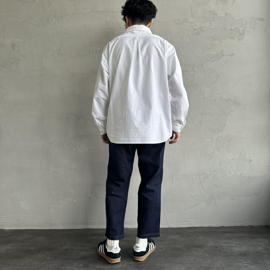 DANTON [ダントン] オックスフォード ラウンドカラーシャツ [DT-B0282SOX] WHITE &&モデル身長：168cm 着用サイズ：38&&