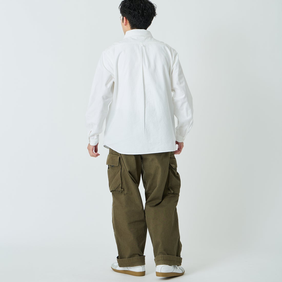 DANTON [ダントン] オックスフォード ラウンドカラーシャツ [DT-B0282SOX] WHITE &&モデル身長：168cm 着用サイズ：42&&