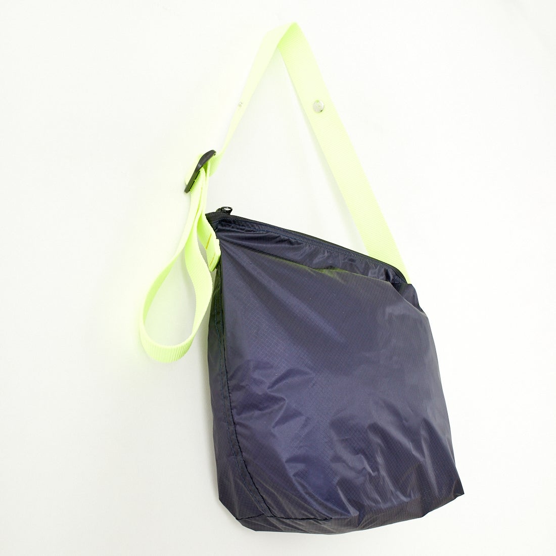 JULY NINE [ジュライナイン] 別注 CORDURAナイロンショルダーバッグ(スモールサイズ) [JLN2000008-JF] NAVY