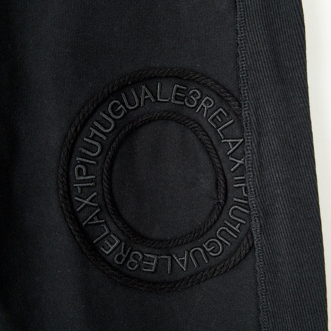 1PIU1UGUALE3 RELAX [ウノ ピゥ ウノ ウグァーレ トレ] サークルロングパンツ [USB-25069] SN90 BLACK