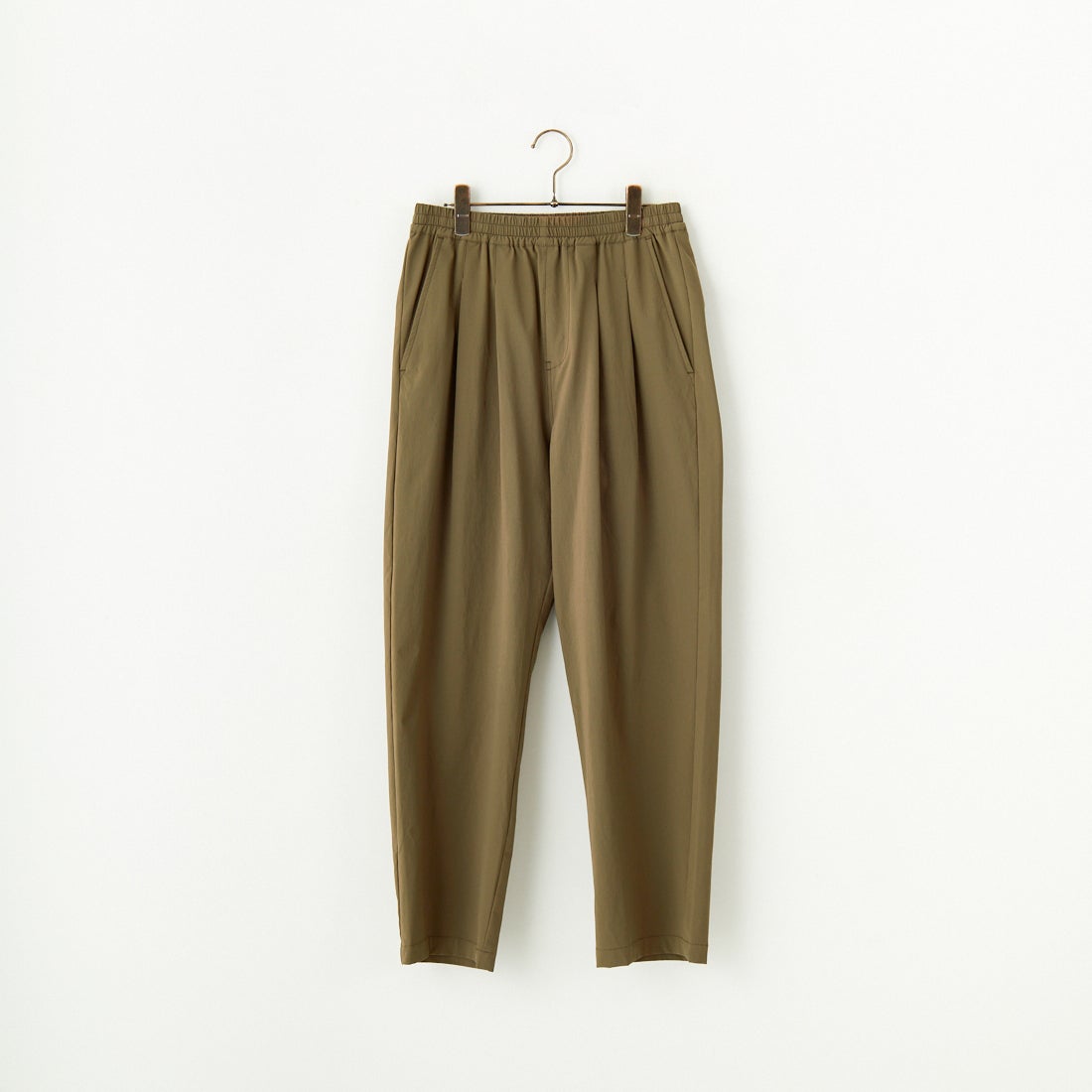 UNIVERSAL OVERALL [ユニバーサルオーバーオール] 別注 ストレッチナイロンイージーパンツ [U2513606IN-JF] OLIVE