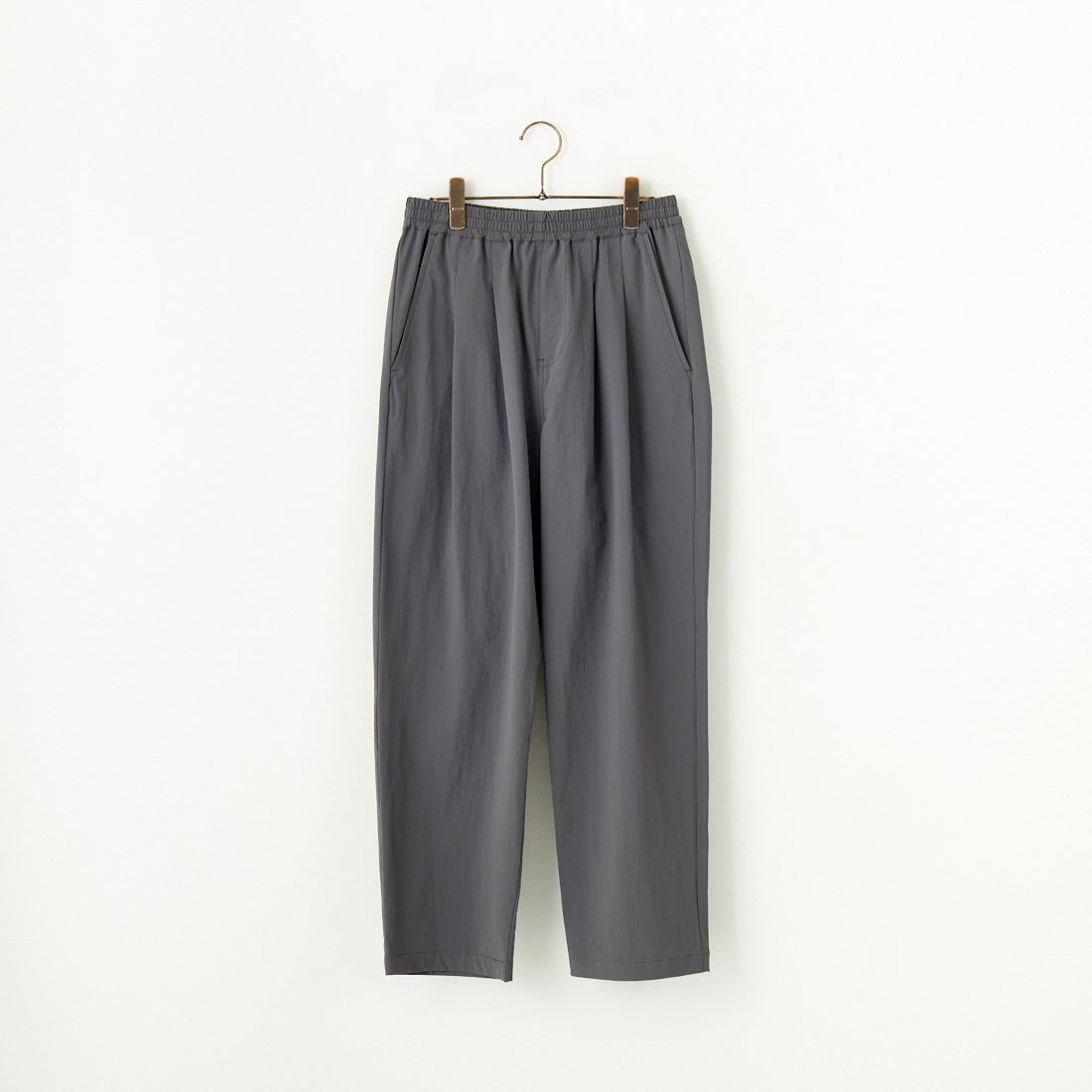 UNIVERSAL OVERALL [ユニバーサルオーバーオール] 別注 ストレッチナイロンイージーパンツ [U2513606IN-JF] CHARCOAL