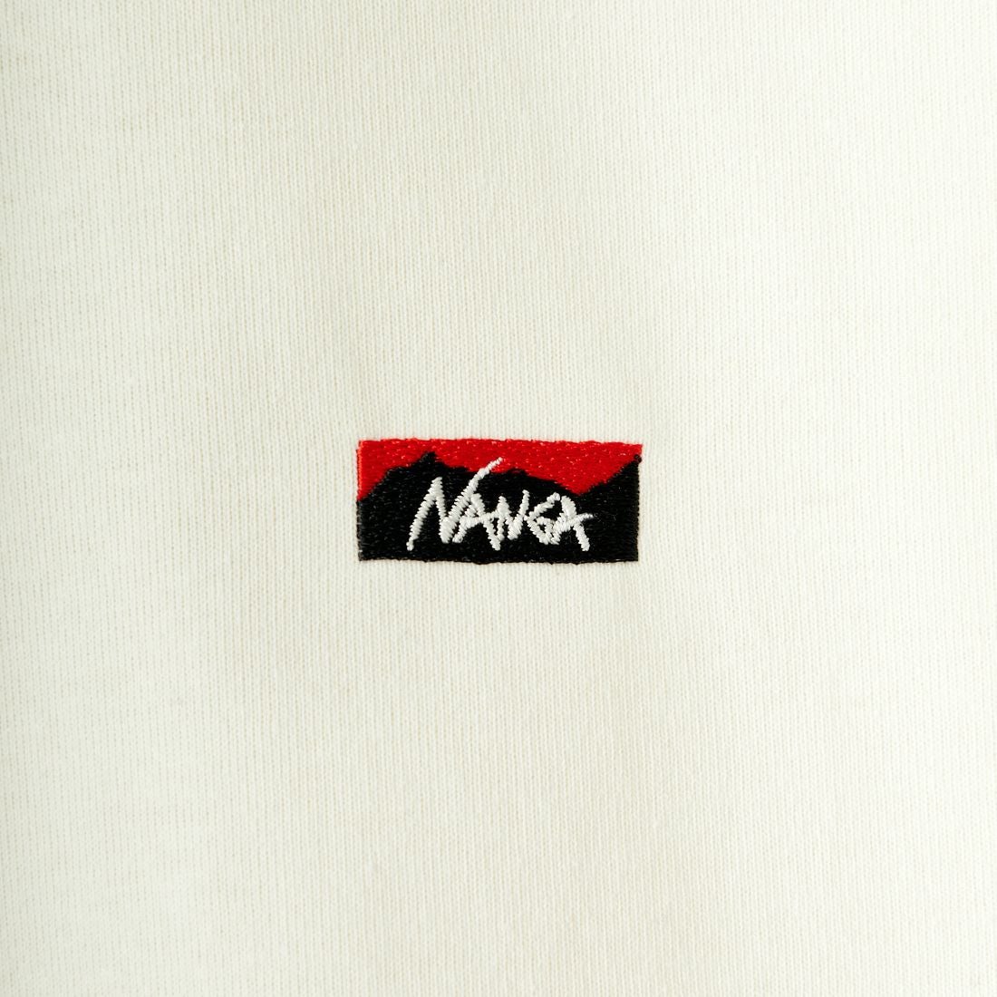 JEANSFACTORY × NANGA [ジーンズファクトリー × ナンガ] 別注 ワンポイントロゴ刺繍 ルーズフィットドローコードTシャツ [NW25SS-JF4] WHITE
