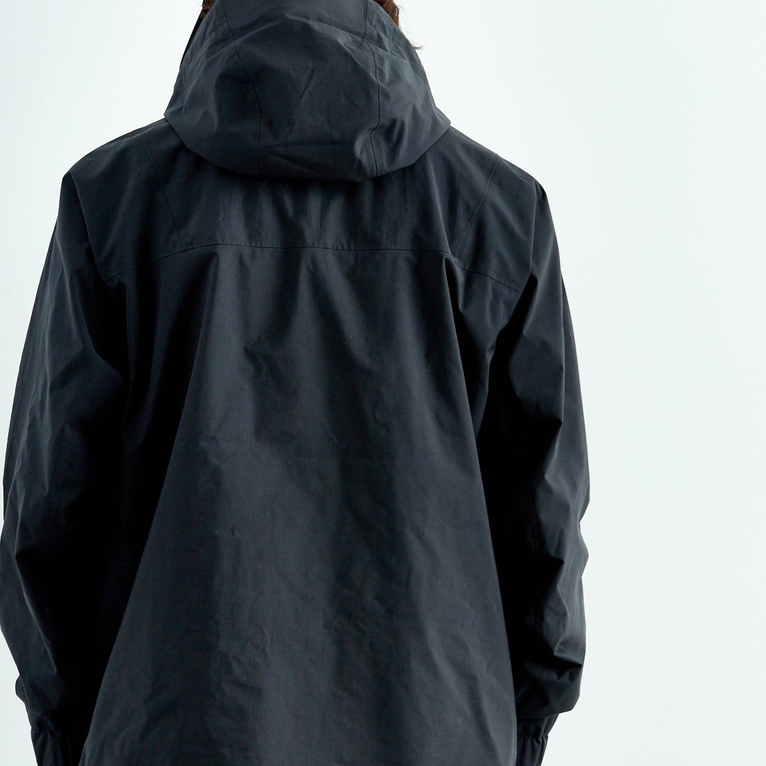 Goldwin [ゴールドウィン] パーテックス アンリミテッドツーレイヤージャケット [GL25142] BK &&モデル身長：179cm 着用サイズ：3&&