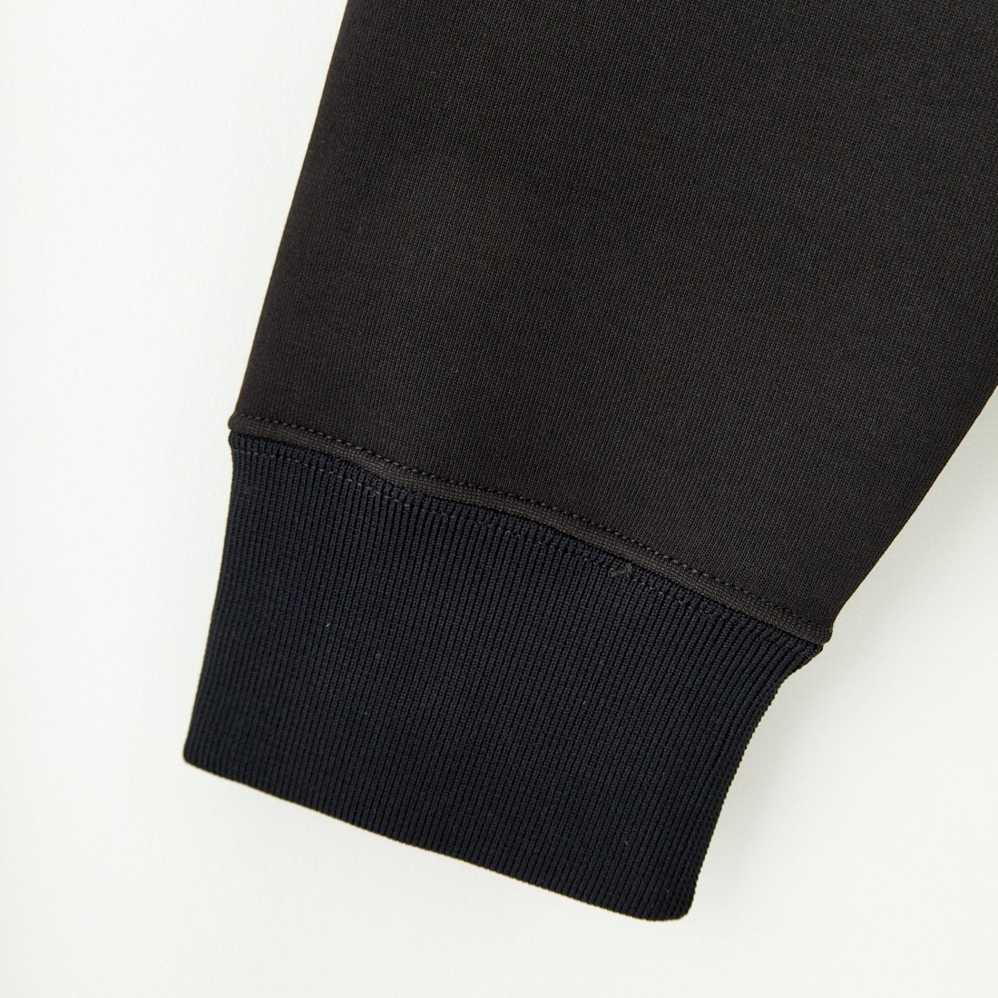 MACKAGE [マッカージュ] JULIAN クルーネックスウェット [10651701] BLACK