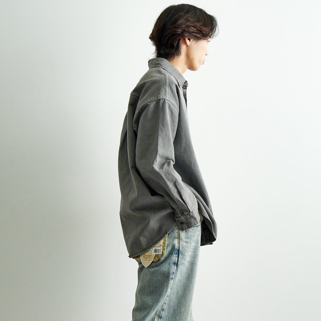 HELLO CALIF [ハローカリフ] ピグメントツイルシャツ [TH-3887] SMOKE &&モデル身長：179cm 着用サイズ：M&&