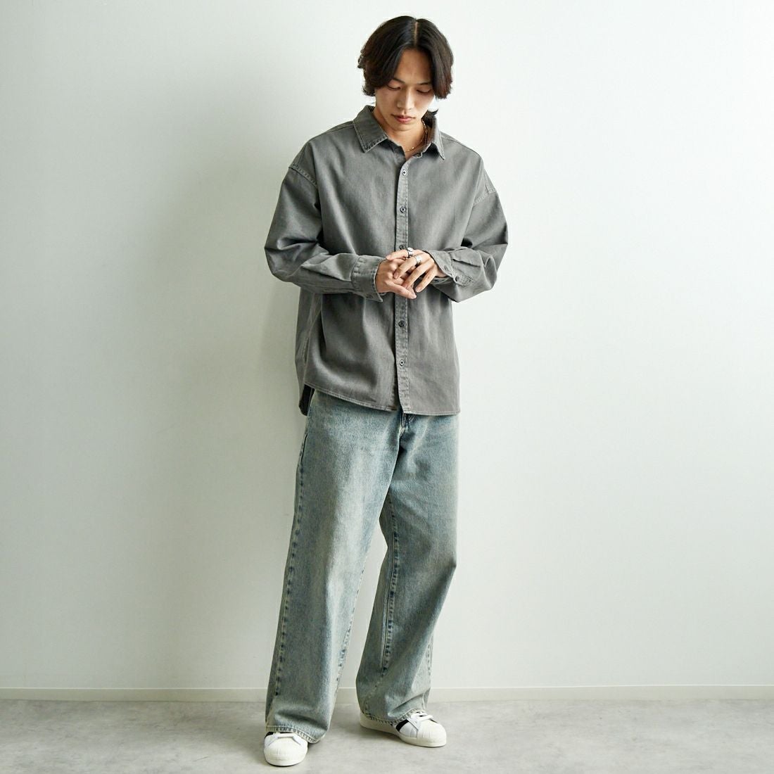 HELLO CALIF [ハローカリフ] ピグメントツイルシャツ [TH-3887] SMOKE &&モデル身長：179cm 着用サイズ：M&&