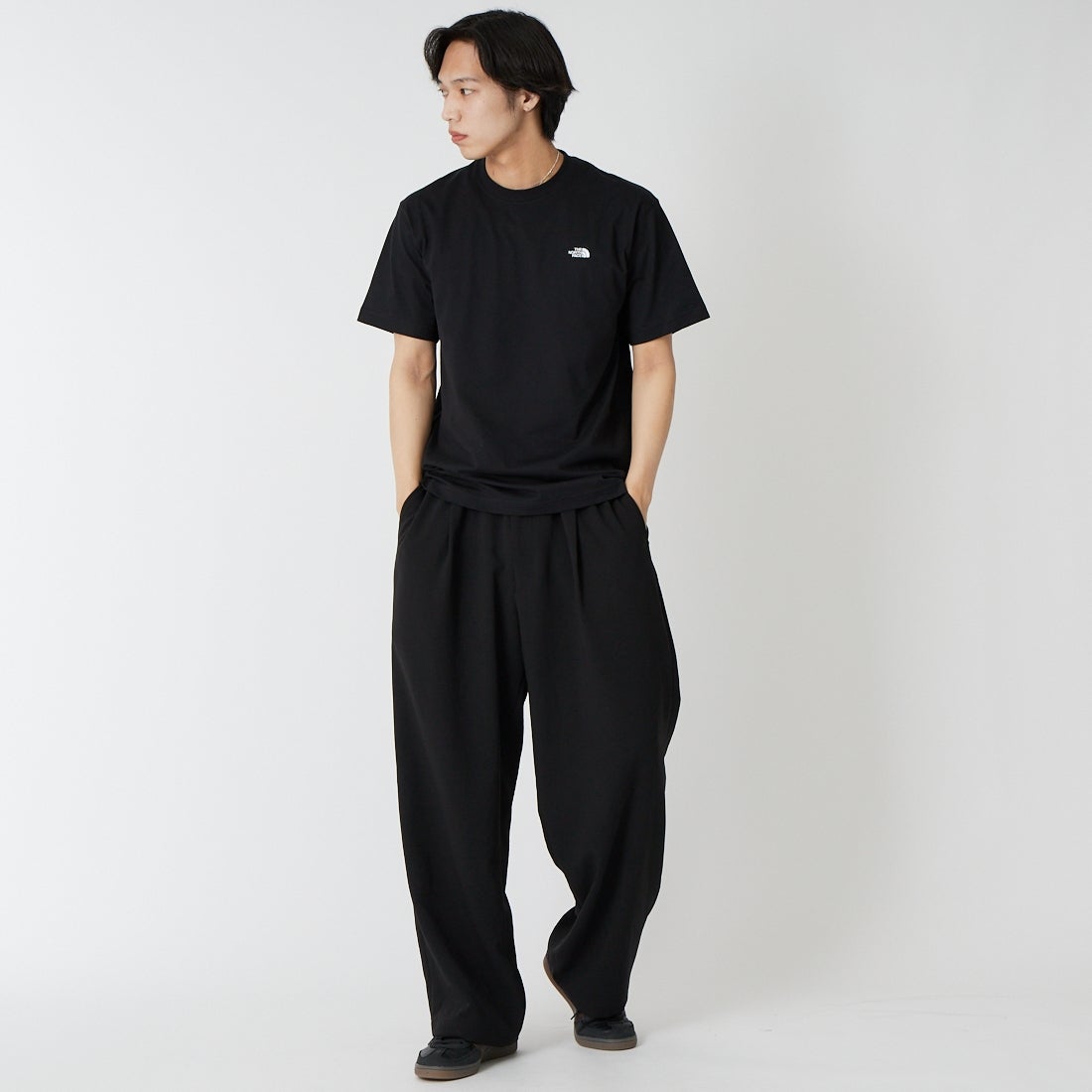 THE NORTH FACE [ザ ノースフェイス] ショートスリーブフラッシュドライヌプシコットンティー [NT32536] K &&モデル身長：179cm 着用サイズ：M&&