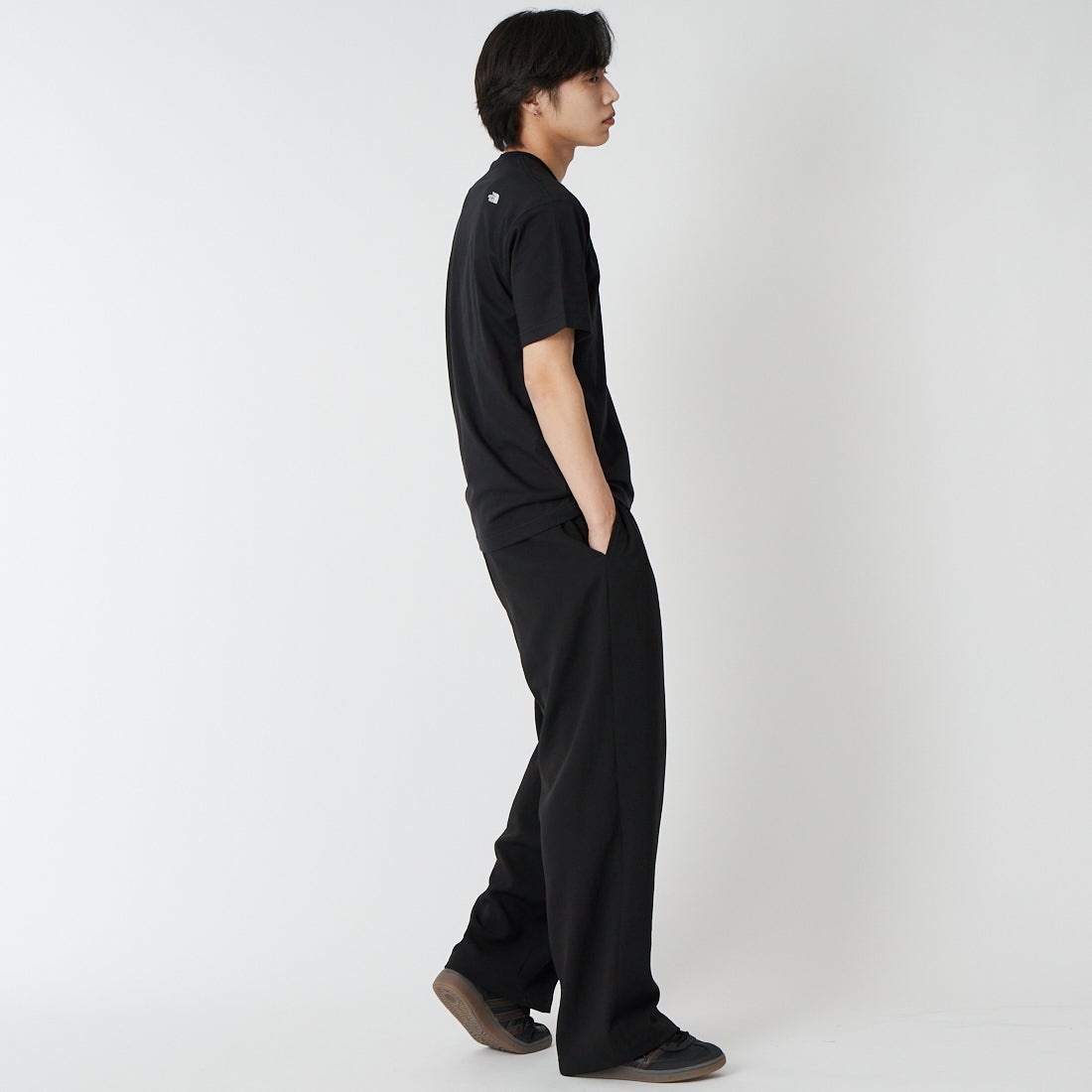 THE NORTH FACE [ザ ノースフェイス] ショートスリーブフラッシュドライヌプシコットンティー [NT32536] K &&モデル身長：179cm 着用サイズ：M&&