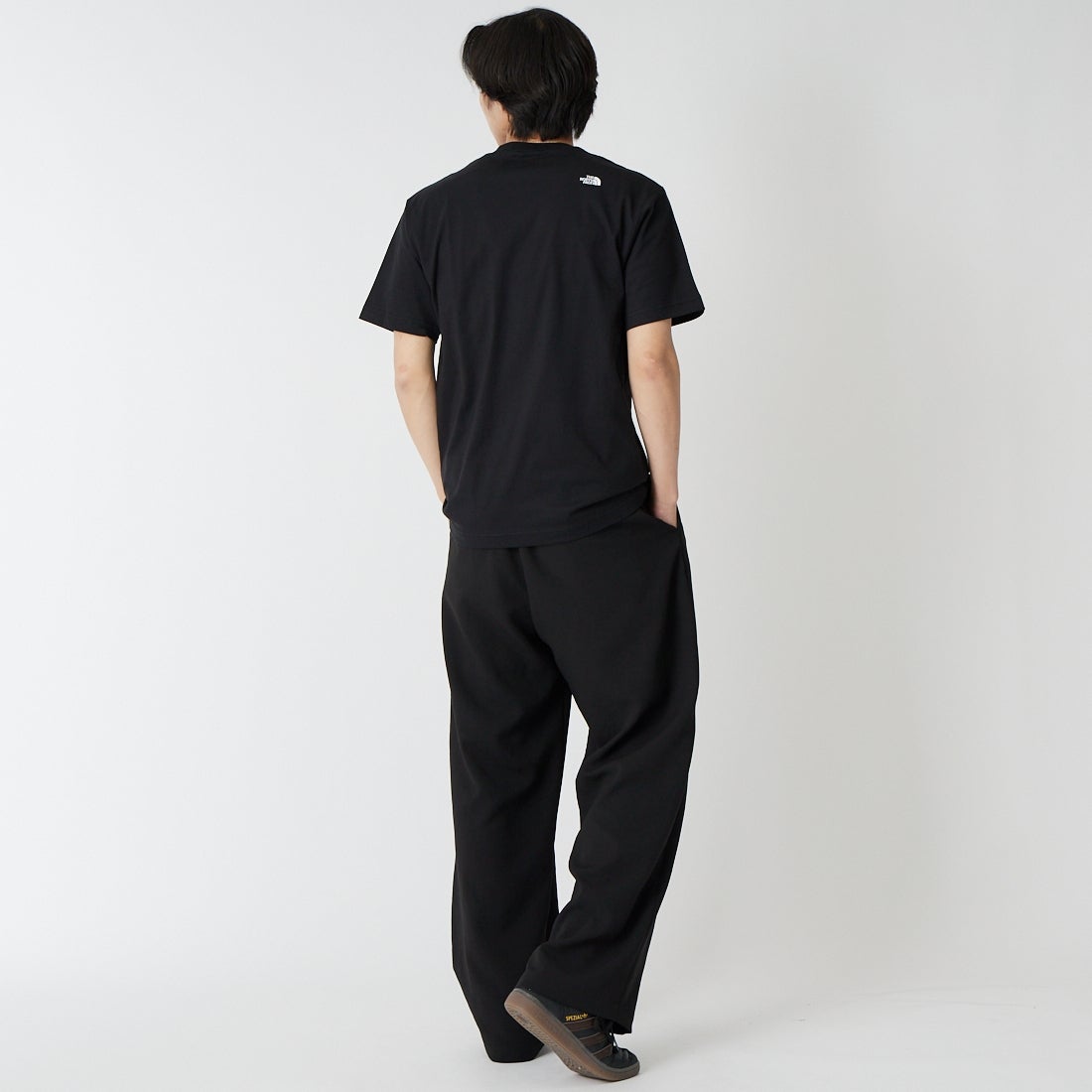 THE NORTH FACE [ザ ノースフェイス] ショートスリーブフラッシュドライヌプシコットンティー [NT32536] K &&モデル身長：179cm 着用サイズ：M&&