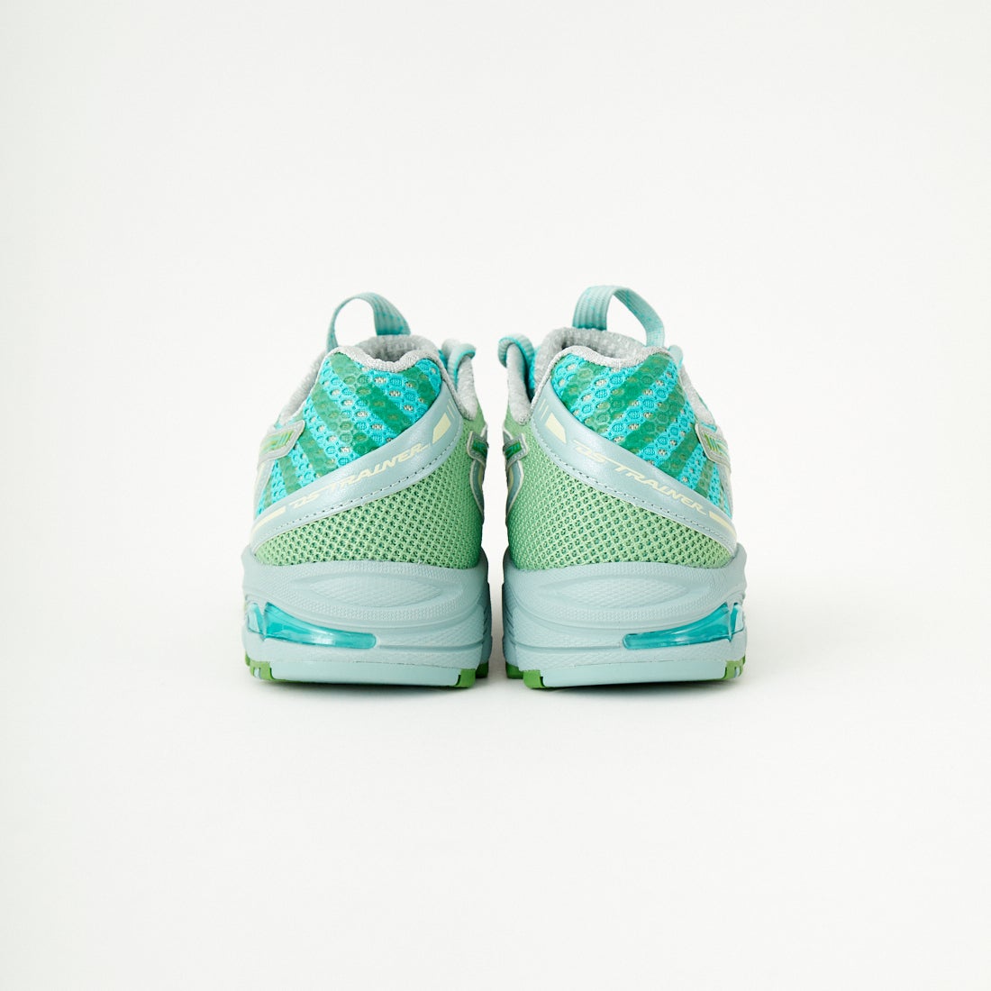 ASICS [アシックス] スニーカー [UB9-S-GEL-DS-TRAINER] 300