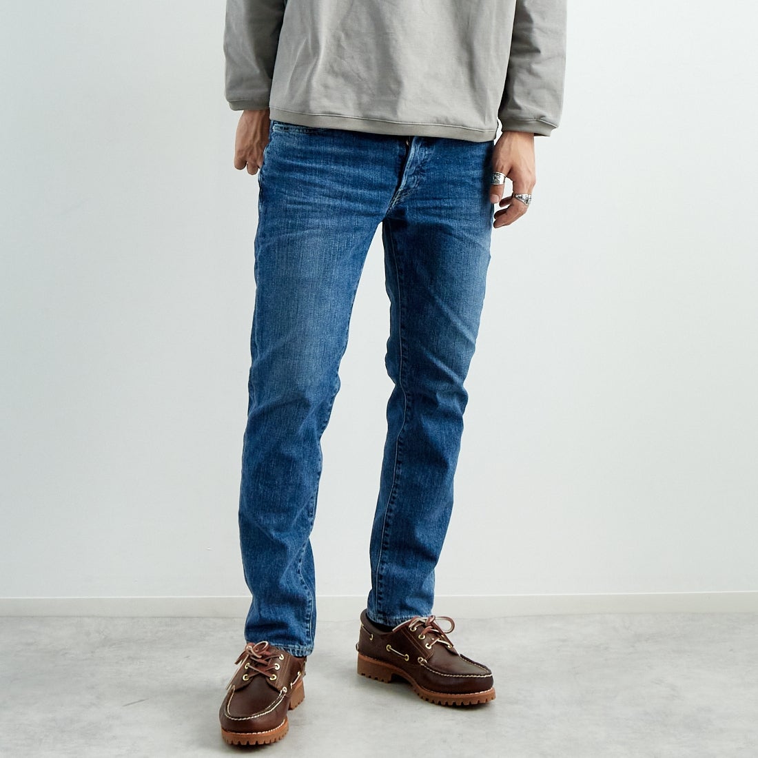 CLEAN MID&&モデル身長：179cm 着用サイズ：31&&