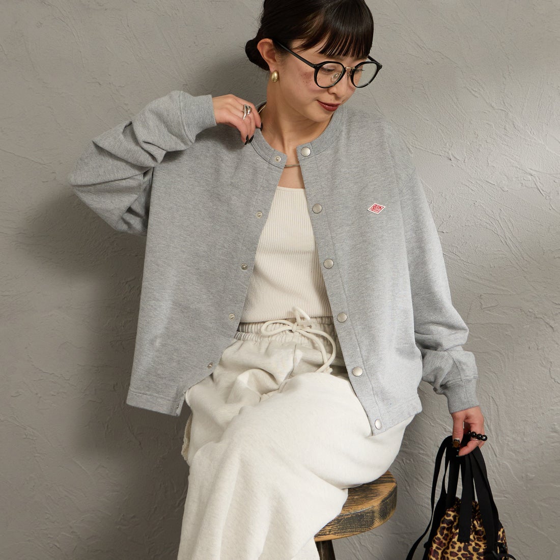 TOP GREY&&モデル身長：150cm 着用サイズ：38&&
