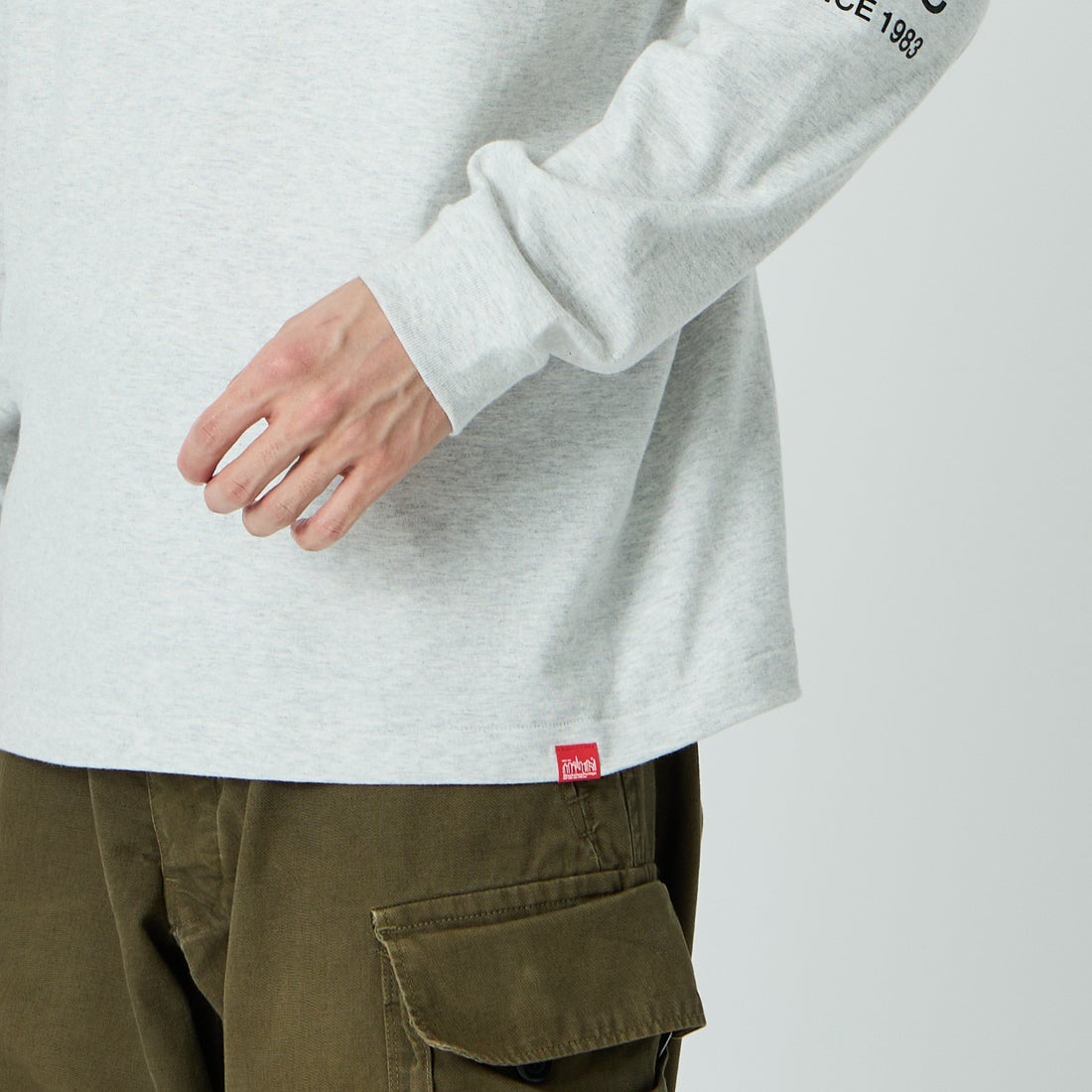 MANHATTAN PORTAGE [マンハッタンポーテージ] ワンポイントスカイラインロゴ 袖プリントロングTシャツ [MP-M580] H.GRAY