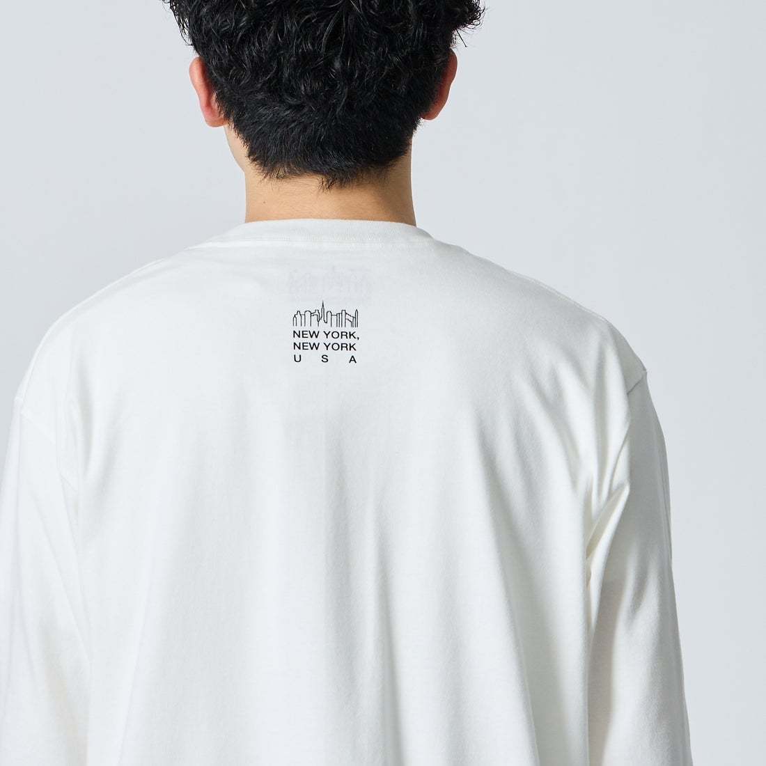 MANHATTAN PORTAGE [マンハッタンポーテージ] ワンポイントスカイラインロゴ 袖プリントロングTシャツ [MP-M580] WHITE