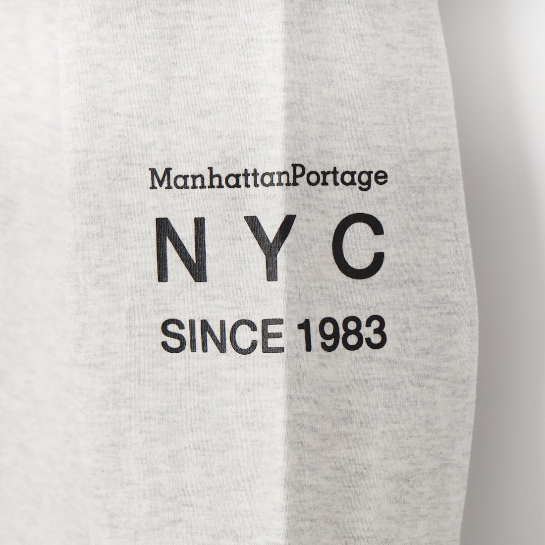 MANHATTAN PORTAGE [マンハッタンポーテージ] ワンポイントスカイラインロゴ 袖プリントロングTシャツ [MP-M580] H.GRAY