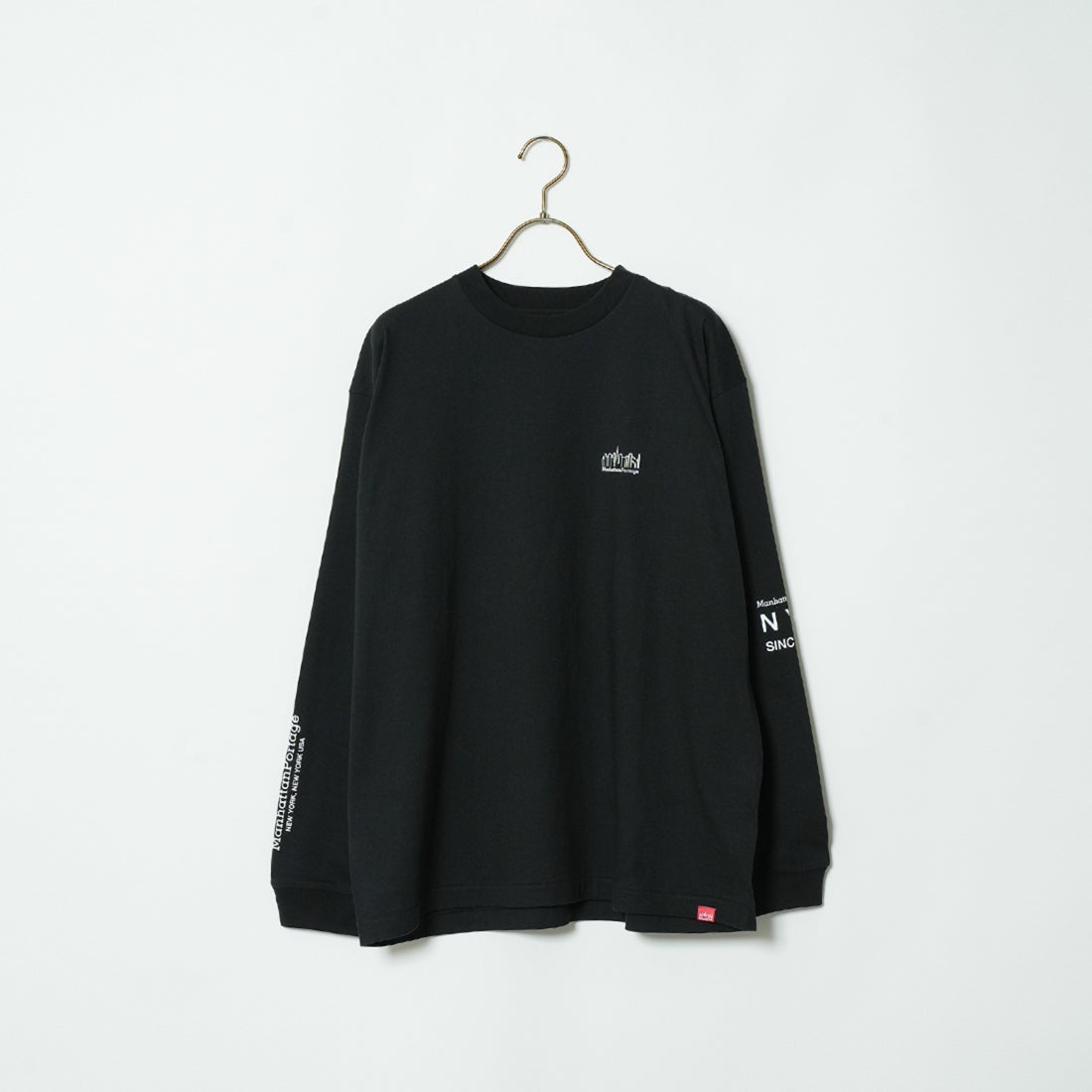 MANHATTAN PORTAGE [マンハッタンポーテージ] ワンポイントスカイラインロゴ 袖プリントロングTシャツ [MP-M580] BLACK