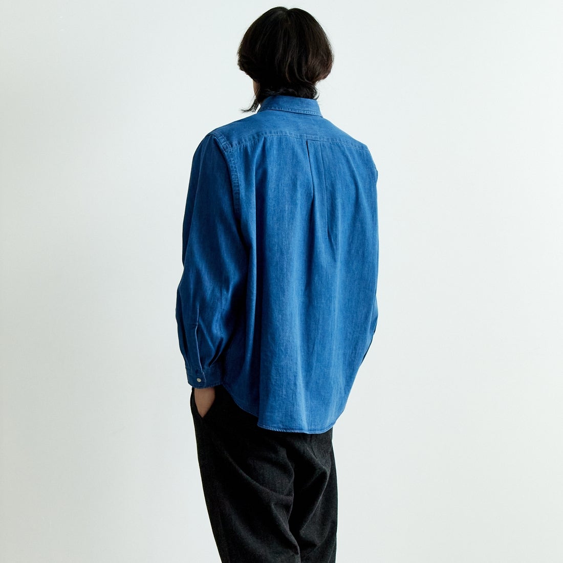 DANTON [ダントン] デニムダンガリー ボタンダウンシャツ [DT-B0293DUG] LT.INDIGO &&モデル身長：179cm 着用サイズ：40&&