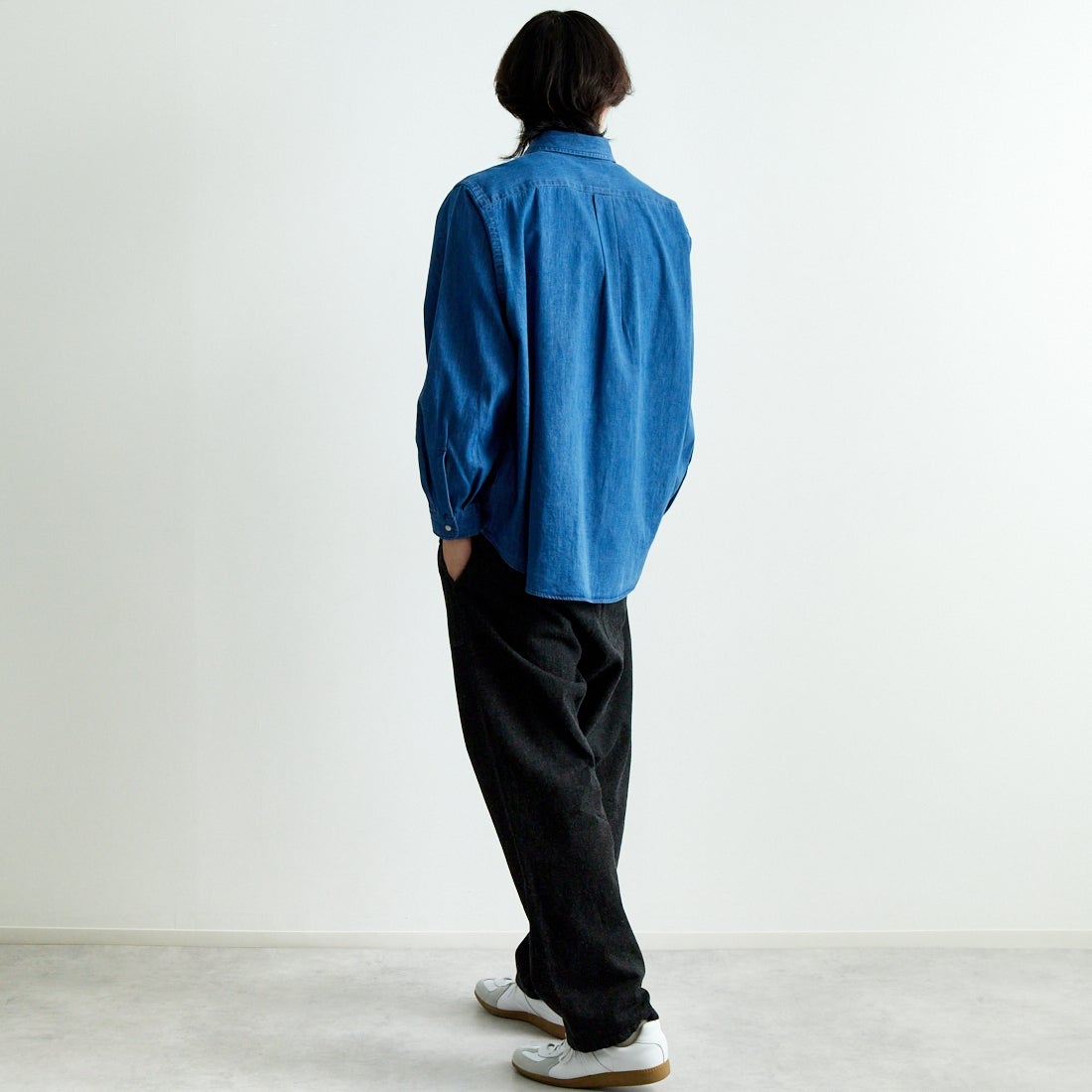 DANTON [ダントン] デニムダンガリー ボタンダウンシャツ [DT-B0293DUG] LT.INDIGO &&モデル身長：179cm 着用サイズ：40&&