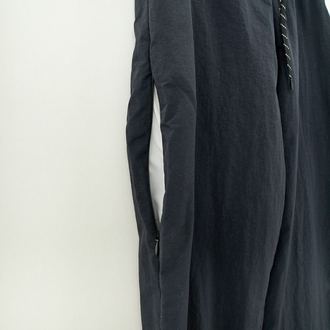 PERS PROJECTS [パースプロジェクト] 別注 イージーパンツ [25SP-23023-JF] BLACK