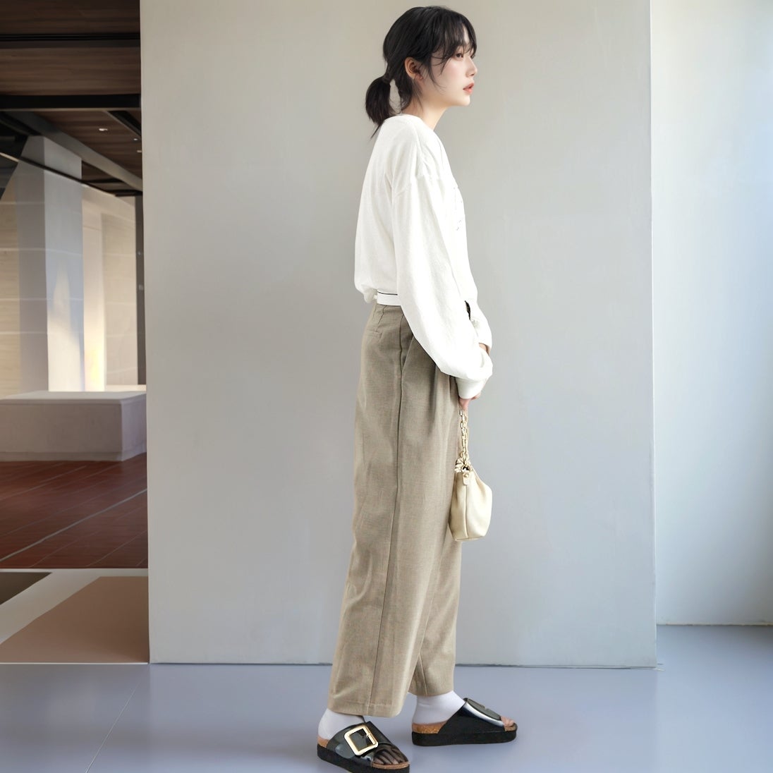 Quand [クアンド] ロングスリーブTシャツ [3111713] 104 OFF WH &&モデル身長：167cm 着用サイズ：F&&