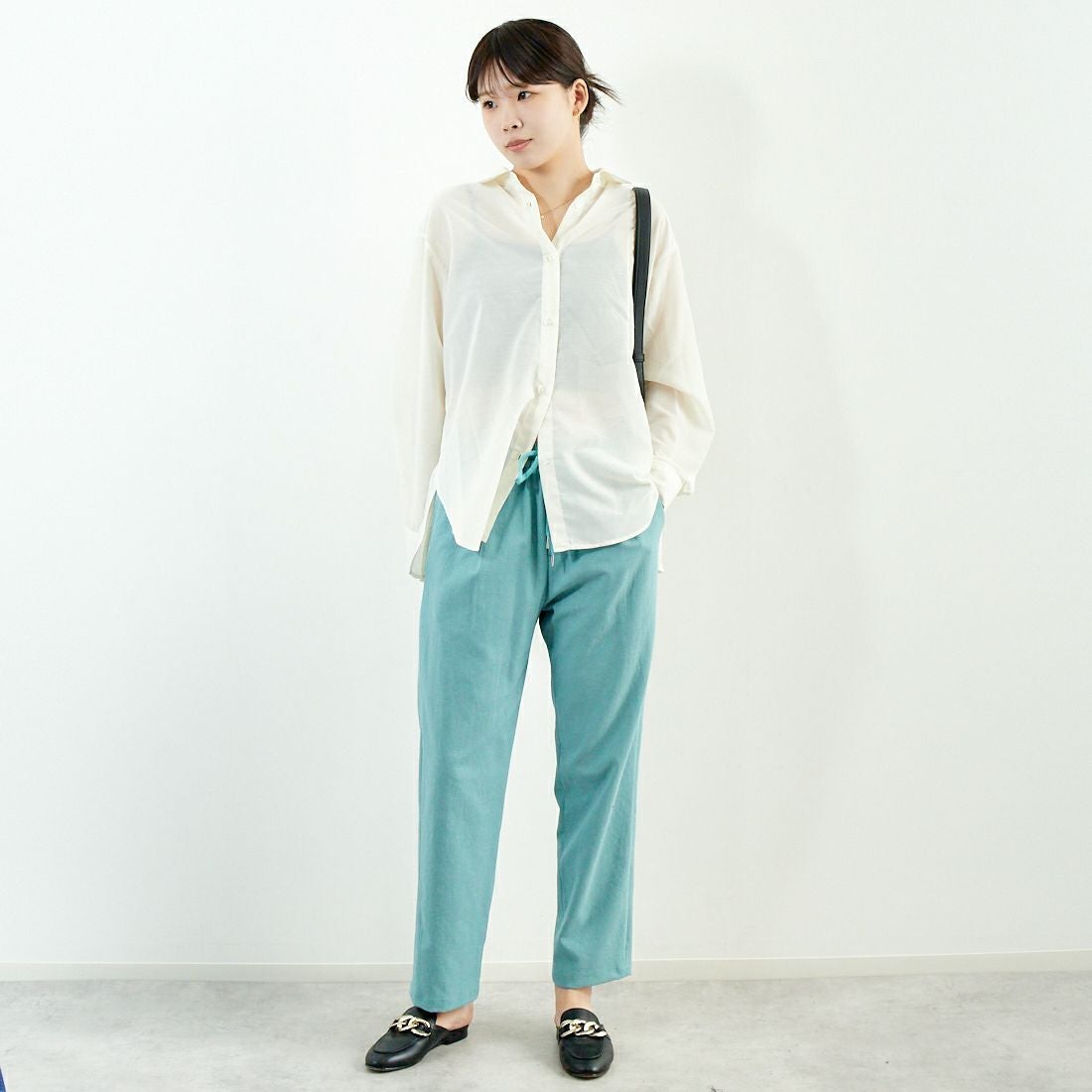 Jeans Factory Clothes [ジーンズファクトリークローズ] シェルタリングドライイージーテーパードパンツ [21254052] 063 ﾌﾞﾙｰｸﾞ &&モデル身長：167cm 着用サイズ：40&&