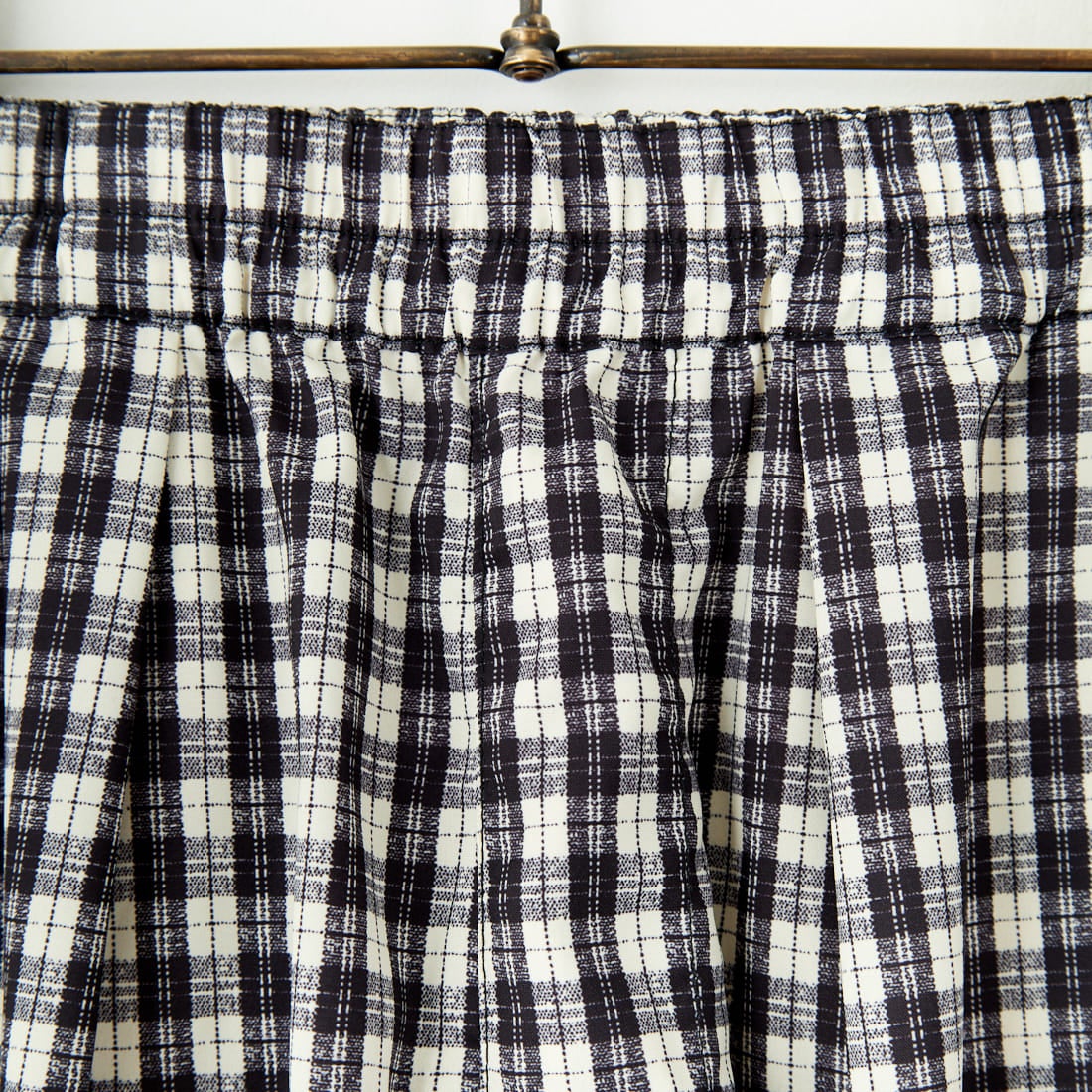 UNIVERSAL OVERALL [ユニバーサルオーバーオール] 別注 総柄イージーワイドパンツ [U2512634IN-JF] BLKﾁｪｯｸ