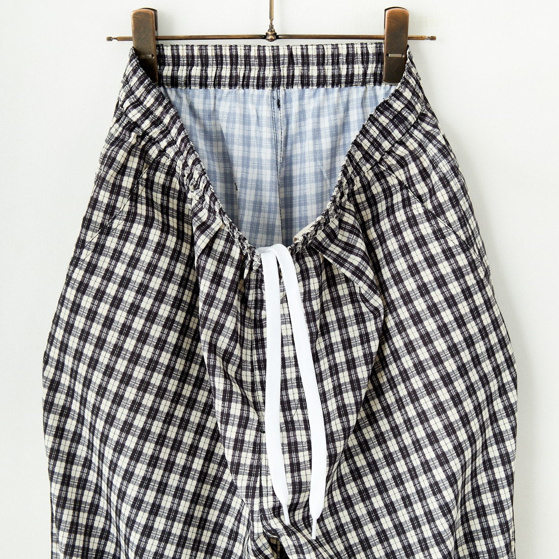 UNIVERSAL OVERALL [ユニバーサルオーバーオール] 別注 総柄イージーワイドパンツ [U2512634IN-JF] BLKﾁｪｯｸ