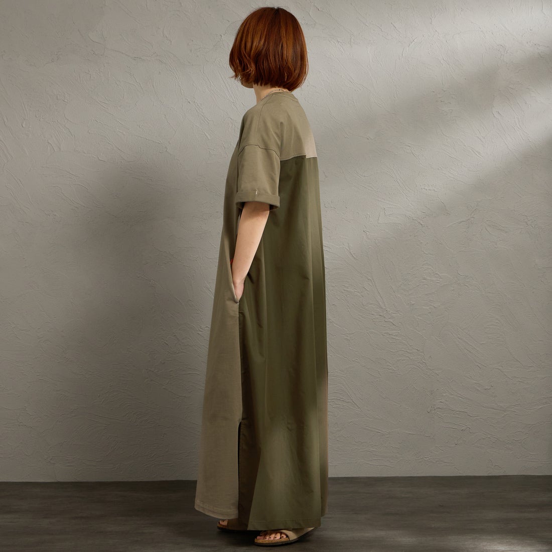 UNIVERSAL OVERALL [ユニバーサルオーバーオール] 別注 異素材切り替え マキシ丈ワンピース [U2512812IN-JF] GREIGE &&モデル身長：158cm 着用サイズ：F&&