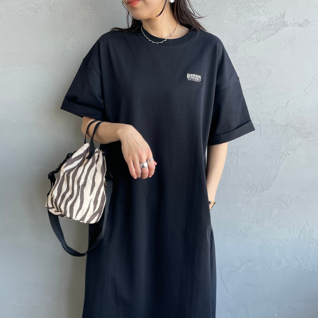 UNIVERSAL OVERALL [ユニバーサルオーバーオール] 別注 異素材切り替え マキシ丈ワンピース [U2512812IN-JF] BLACK &&モデル身長：160cm 着用サイズ：F&&