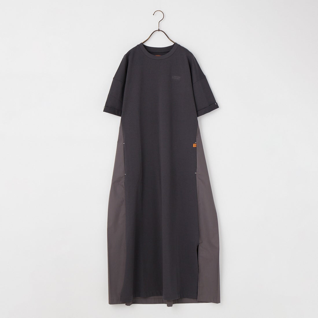 UNIVERSAL OVERALL [ユニバーサルオーバーオール] 別注 異素材切り替え マキシ丈ワンピース [U2512812IN-JF] CHARCOAL