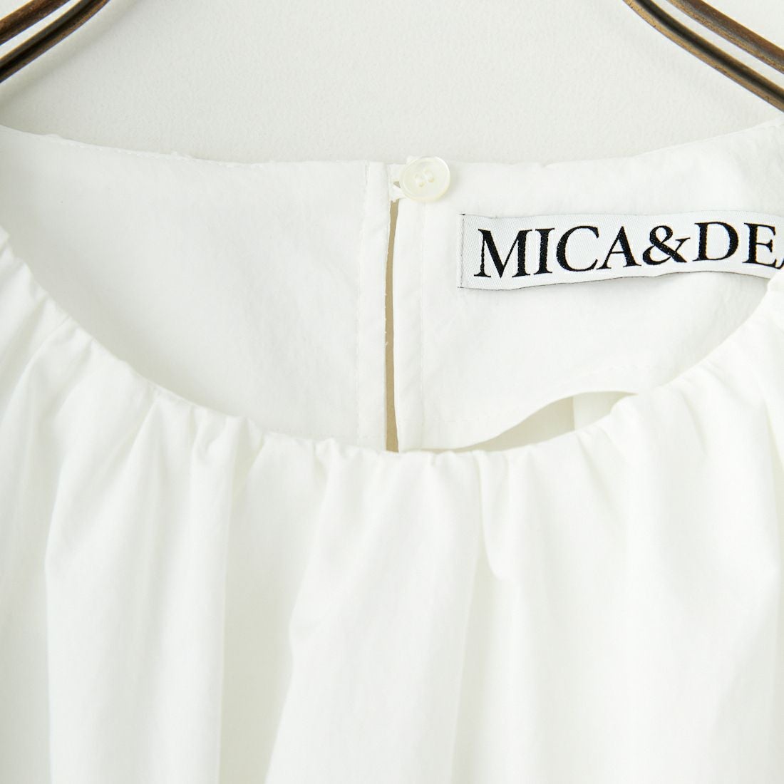 MICA&DEAL [マイカアンドディール] バルーンスリーブブラウス [0125101030] WHITE