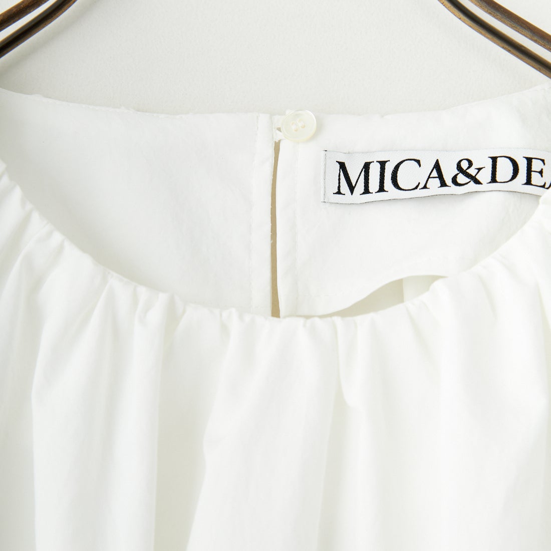 MICA&DEAL [マイカアンドディール] バルーンスリーブブラウス [0125101030] WHITE