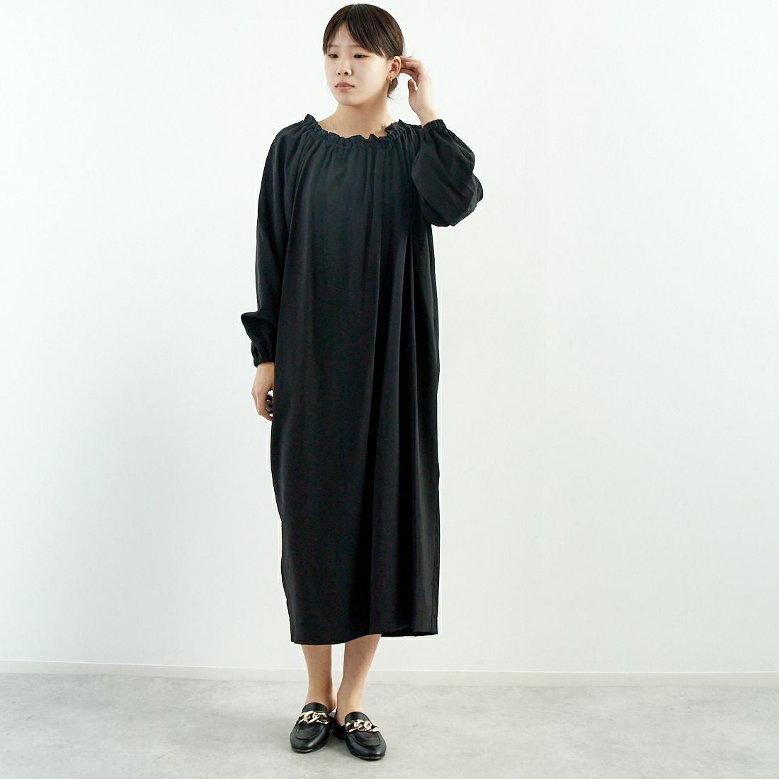 MICA&DEAL [マイカアンドディール] 2WAY ワンピース [0125104037] BLACK &&モデル身長：167cm 着用サイズ：F&&
