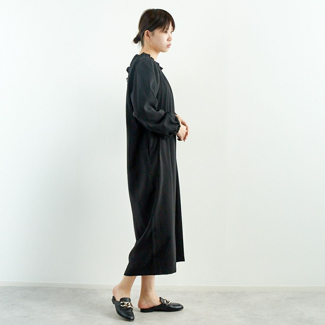 MICA&DEAL [マイカアンドディール] 2WAY ワンピース [0125104037] BLACK &&モデル身長：167cm 着用サイズ：F&&